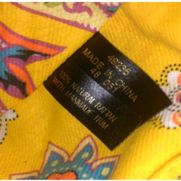 π Etienne Aigner Rattan Barrel Purse π - Picture 2 of 10